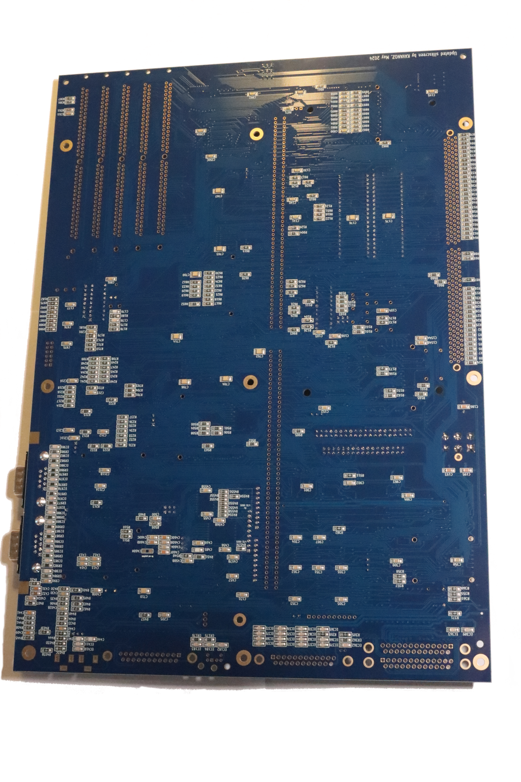 Amiga 4000 delvist bestykket replika-bundkort