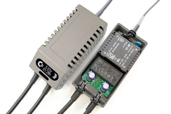 Dual C64 / VIC-20 + Floppy Drive Power Supply with OLED Screen