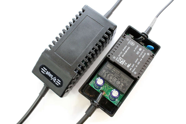 Commodore Plus/4 Power Supply